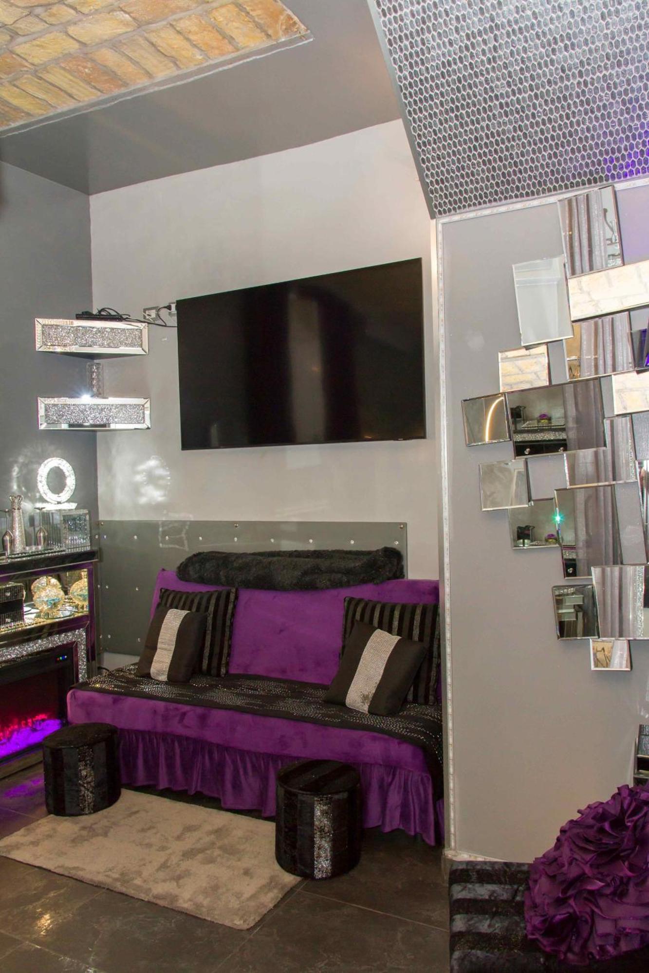 Appartement Jacuzzi Suitesweetrome *
