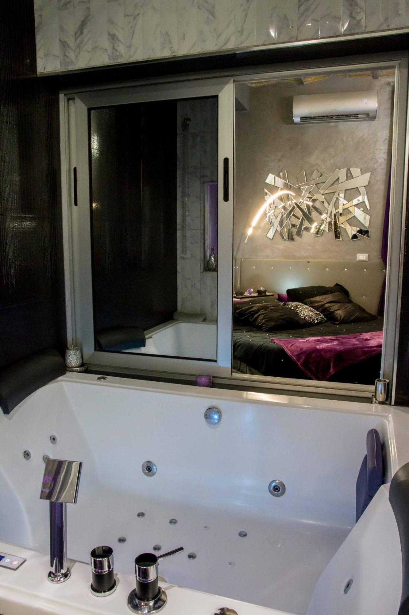 Jacuzzi Suitesweetrome Appartement